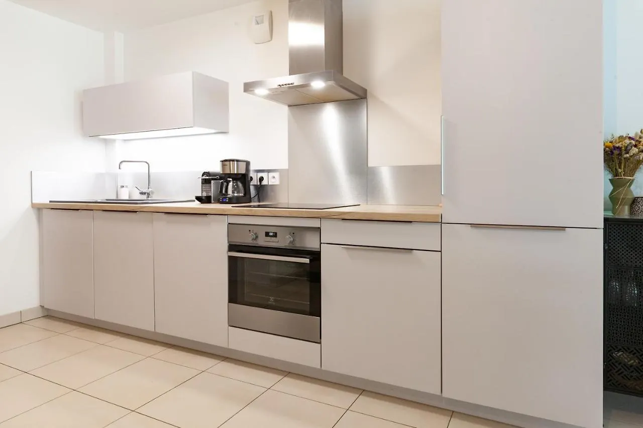 Appartement Viviane - T3 Reposant - Jardin - Garage - Wifi à Vannes